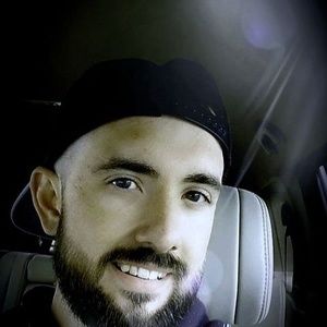 Meet your Posher, Brady